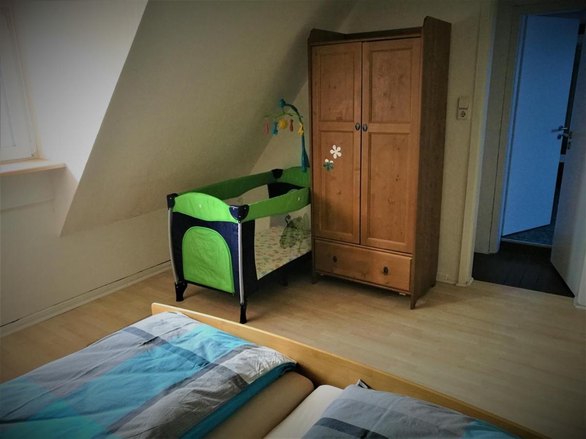 Familienfreundliches Ferienhaus Mit 3 Schlafzimmern Oldisleben Esterno foto