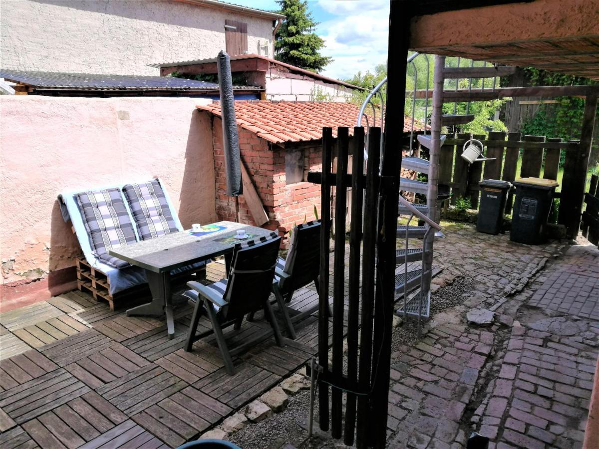 Familienfreundliches Ferienhaus Mit 3 Schlafzimmern Oldisleben Esterno foto
