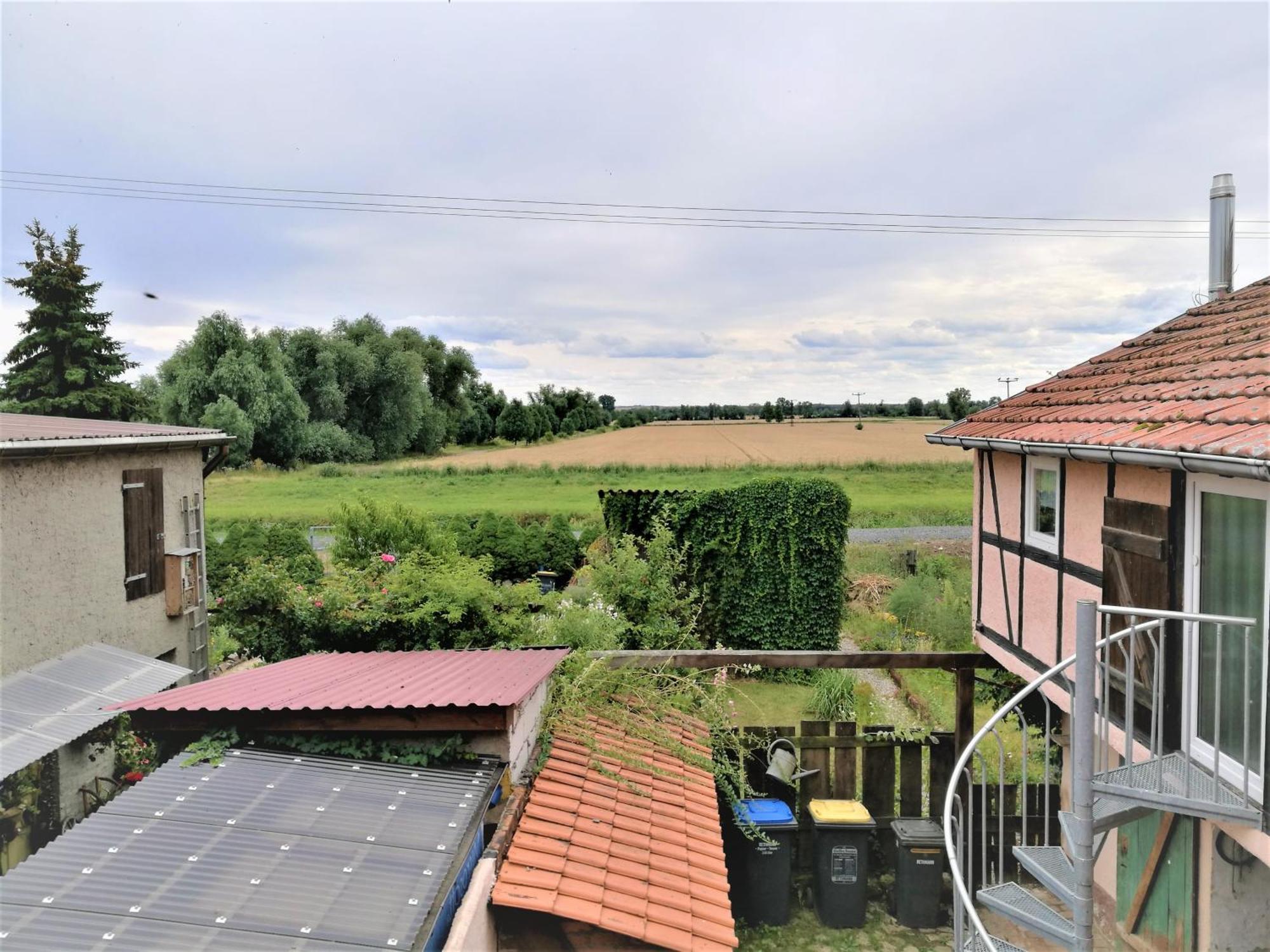 Familienfreundliches Ferienhaus Mit 3 Schlafzimmern Oldisleben Camera foto